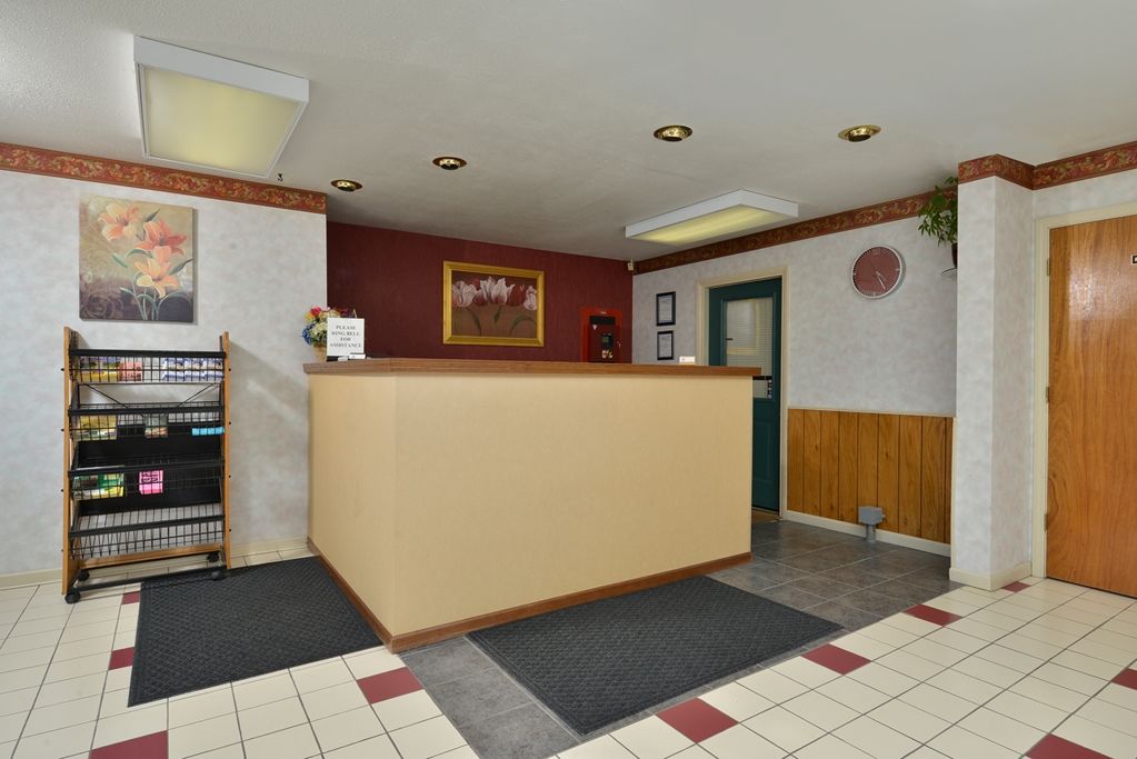 Americas Best Value Inn Of Decatur Інтер'єр фото