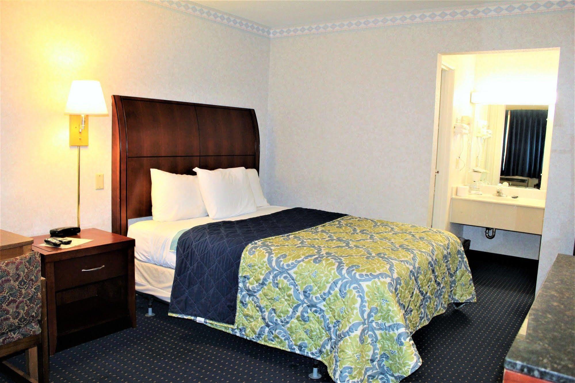 Americas Best Value Inn Of Decatur Екстер'єр фото